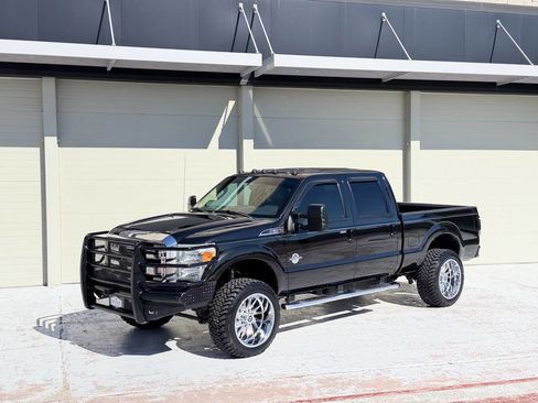 Used 2014 Ford F350 Lariat AWD/4WD image 4