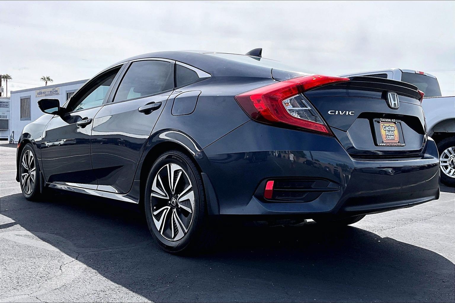 Used 2016 Honda Civic EX-T image 4