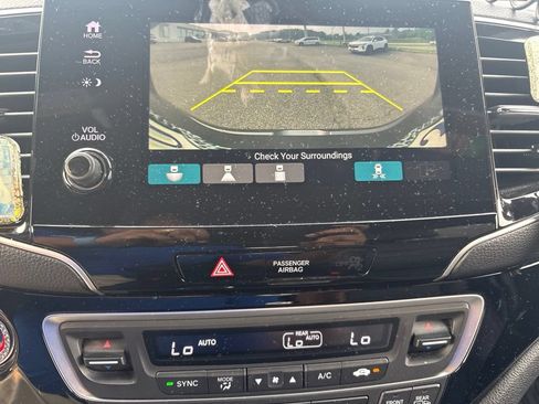 Used 2021 Honda Passport Elite image 16