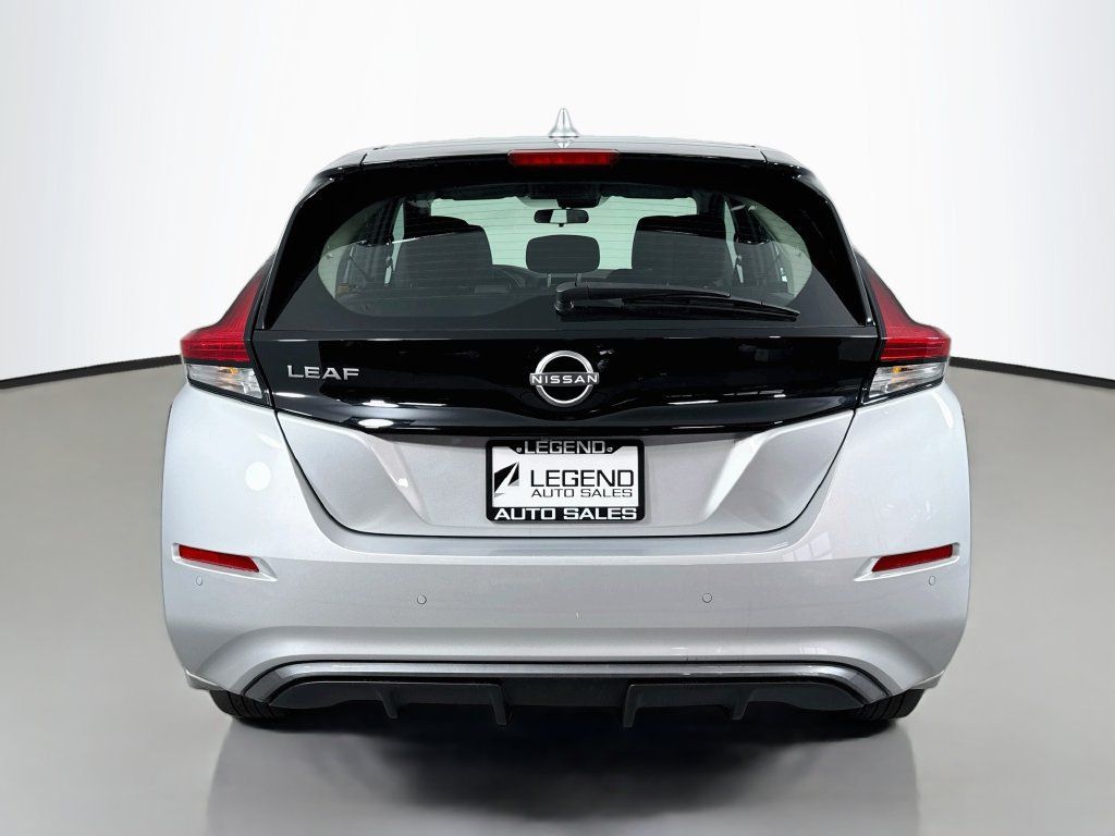Used 2025 Nissan Leaf S FWD image 7