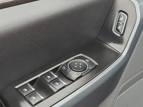 Used 2023 Ford F150 XLT image 22