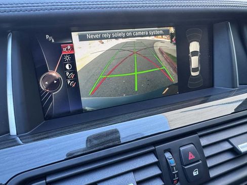 Used 2016 BMW 550i xDrive Sedan image 26