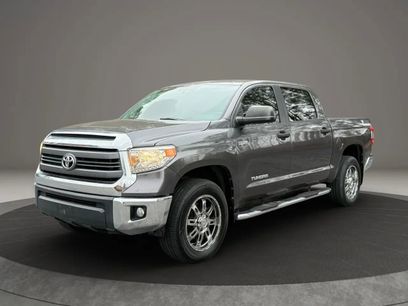 Used 2014 Toyota Tundra SR5 w/ SR5 Upgrade Package