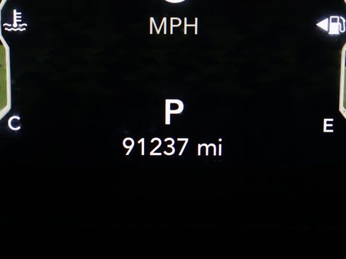 Used 2021 Jeep Gladiator Willys image 31