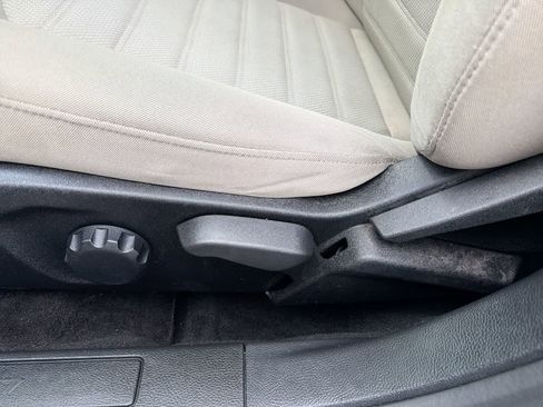 Used 2020 Ford Fusion S FWD image 22
