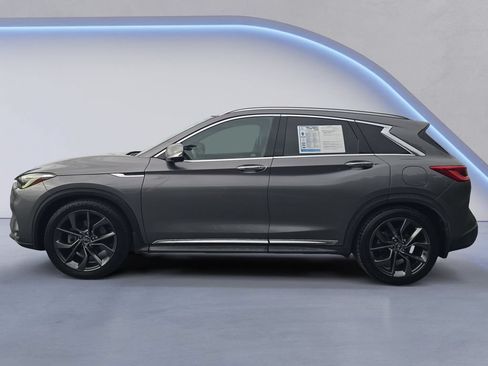Used 2019 INFINITI QX50 Essential w/ Sensory Package AWD/4WD image 2