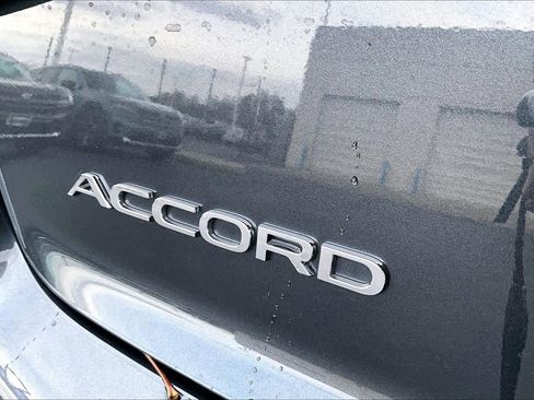 Used 2024 Honda Accord LX image 9