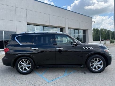 Used 2012 INFINITI QX56 4WD w/ Theater Pkg image 2