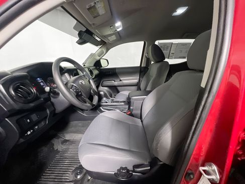 Used 2021 Toyota Tacoma SR w/ SR Convenience Package RWD image 14
