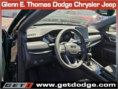 New 2026 Jeep Compass Latitude AWD/4WD image 8