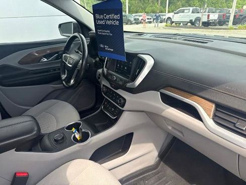 Used 2020 GMC Terrain SLE FWD image 33