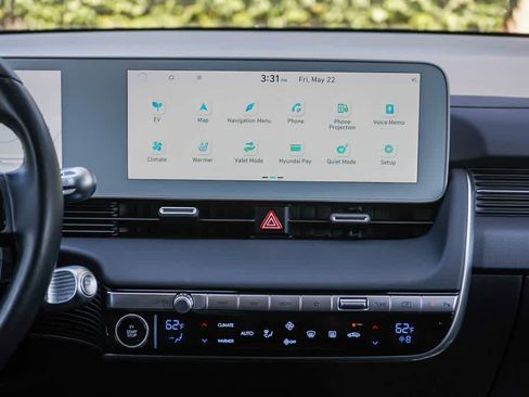 Certified 2024 Hyundai Ioniq 5 SEL RWD image 13