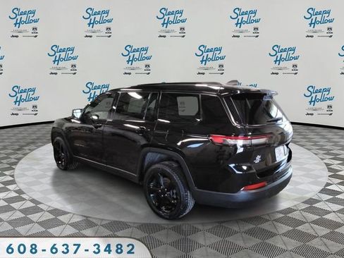 Used 2024 Jeep Grand Cherokee L Limited w/ Luxury Tech Group II image 7