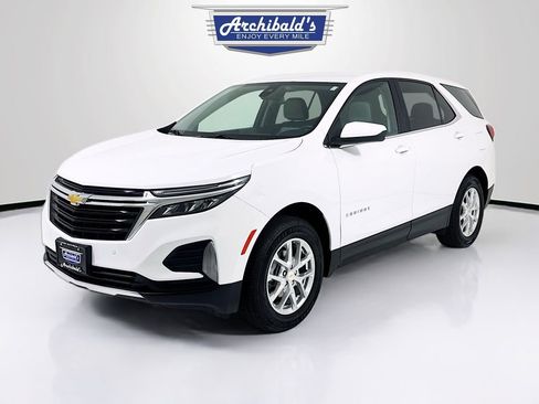 Used 2024 Chevrolet Equinox LT image 3