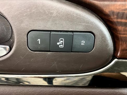 Used 2015 Buick Enclave Leather FWD image 35