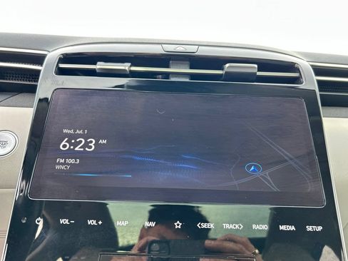 Used 2022 Hyundai Tucson Limited AWD/4WD image 20