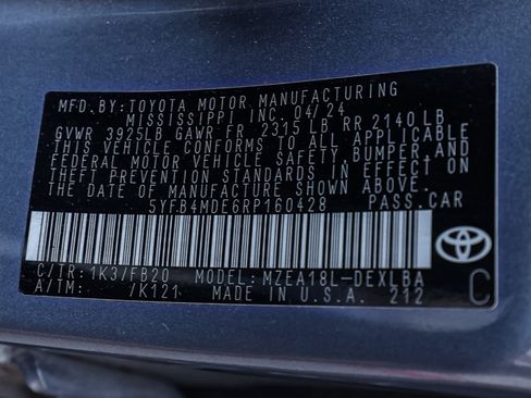 Used 2024 Toyota Corolla LE image 32