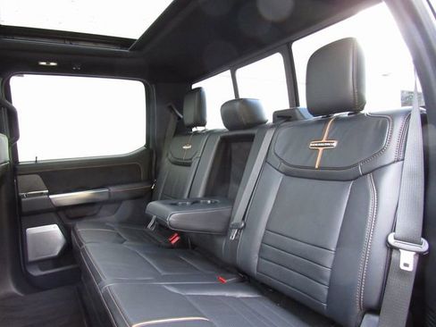 Used 2023 Ford F450 Platinum w/ FX4 Off-Road Package image 21