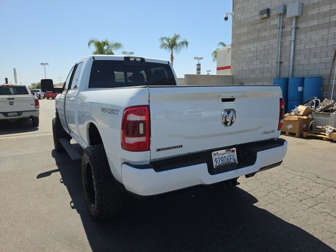 Used 2024 RAM 2500 Big Horn w/ Level 2 Equipment Group AWD/4WD image 4