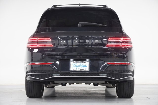Used 2025 Genesis GV80 2.5T AWD/4WD image 12
