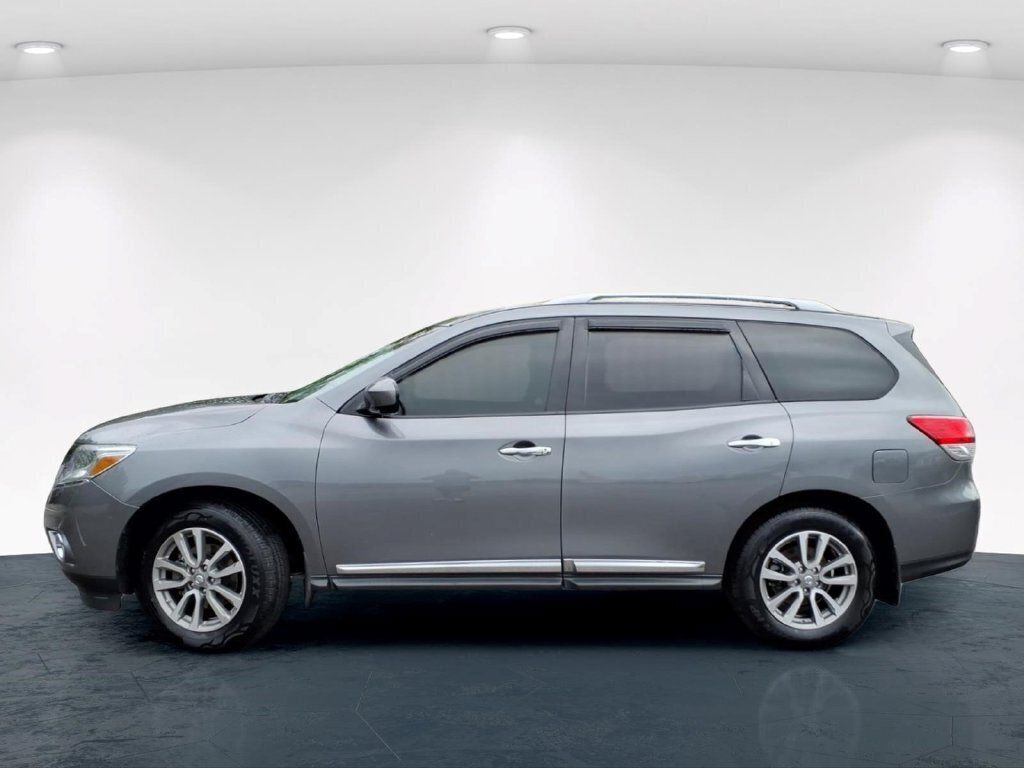 Used 2016 Nissan Pathfinder SL w/ SL Tech Package AWD/4WD image 11