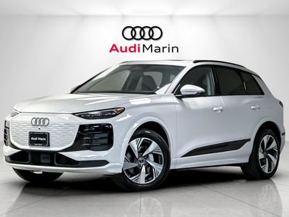 New 2025 Audi Q6 e-tron Premium Plus
