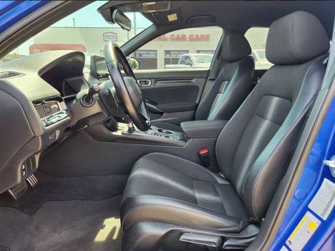 Used 2022 Honda Civic Sport image 12