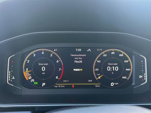 New 2026 Volkswagen Jetta GLI Autobahn FWD image 32