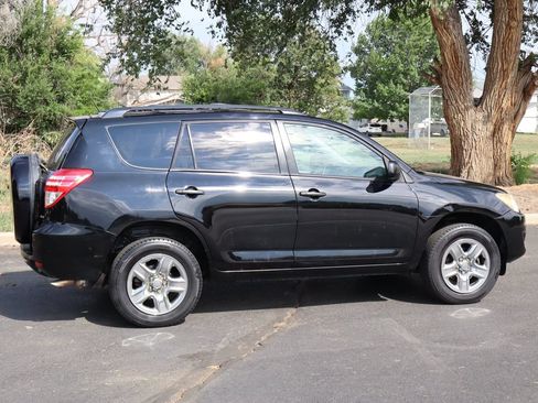 Used 2011 Toyota RAV4 4WD w/ Base L4 Extra Value Pkg image 4