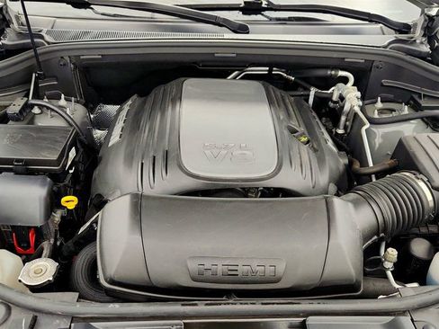 Used 2024 Dodge Durango R/T w/ Blacktop Package image 28