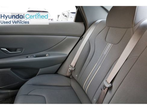Used 2025 Hyundai Elantra Sport FWD image 14