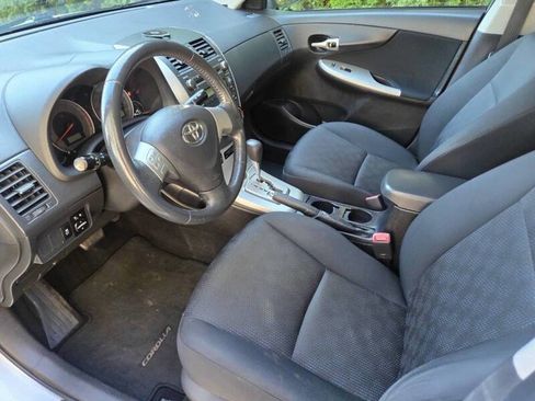 Used 2010 Toyota Corolla S FWD image 11