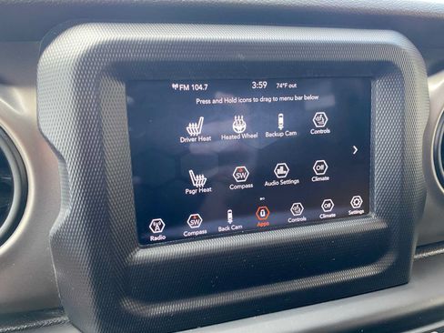 Used 2019 Jeep Wrangler Sport AWD/4WD image 21
