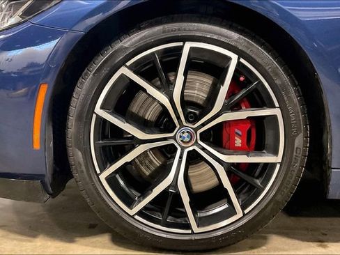 Used 2023 BMW M550i xDrive image 9