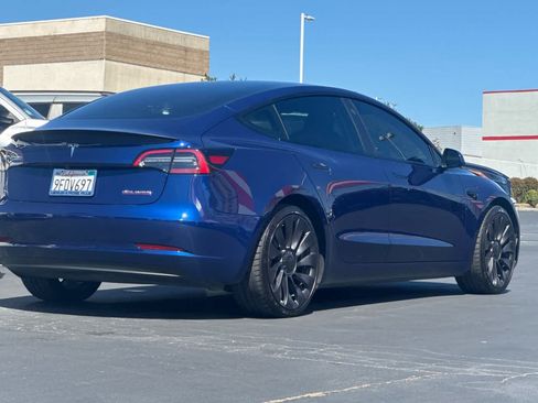 Used 2023 Tesla Model 3 Performance AWD/4WD image 2