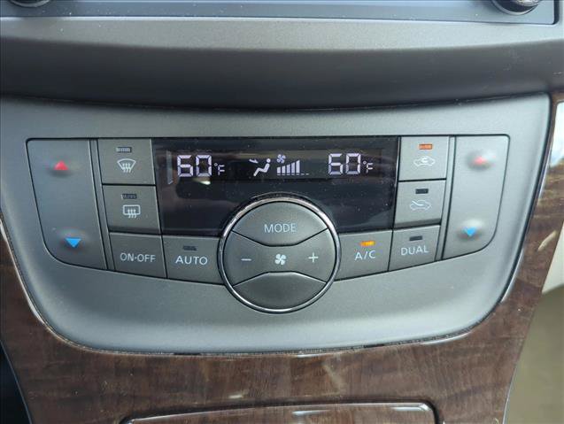 Used 2014 Nissan Sentra SL w/ Premium Package FWD image 21