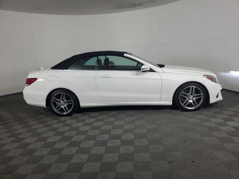 Used 2015 Mercedes-Benz E 550 Cabriolet image 3