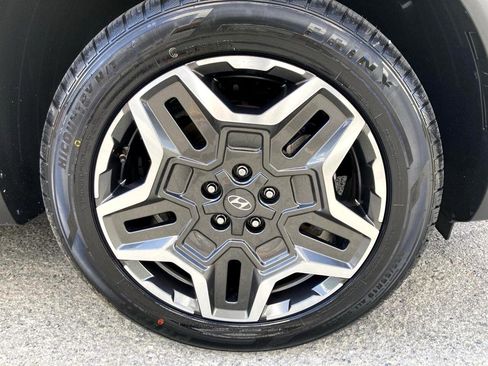 Used 2023 Hyundai Santa Fe Limited image 52