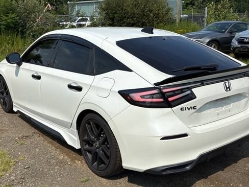 Used 2022 Honda Civic Sport image 6