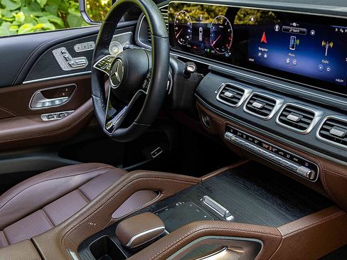 Used 2024 Mercedes-Benz GLE 350 4MATIC image 27