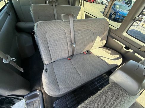 Used 2014 Chevrolet Express 3500 LT w/ LT Preferred Equipment Group RWD image 12
