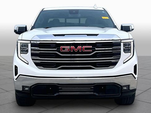 Used 2023 GMC Sierra 1500 SLT w/ SLT Premium Package AWD/4WD image 4