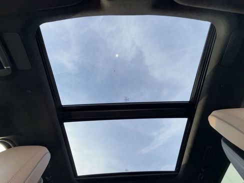 Used 2025 Lincoln Navigator L Black Label image 16