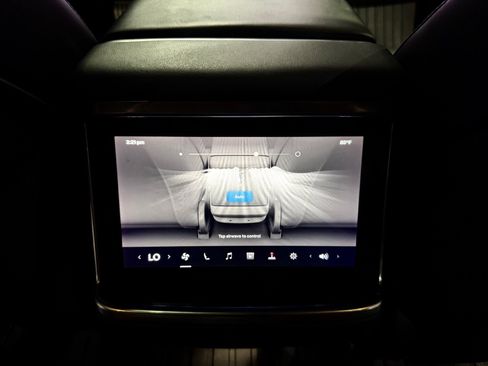 Used 2022 Tesla Model S Plaid AWD/4WD image 30