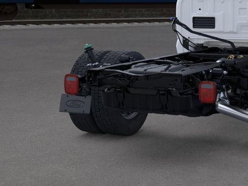 New 2026 Ford F550 4x4 Crew Cab Super Duty image 44