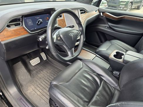 Used 2016 Tesla Model X Performance AWD/4WD image 11