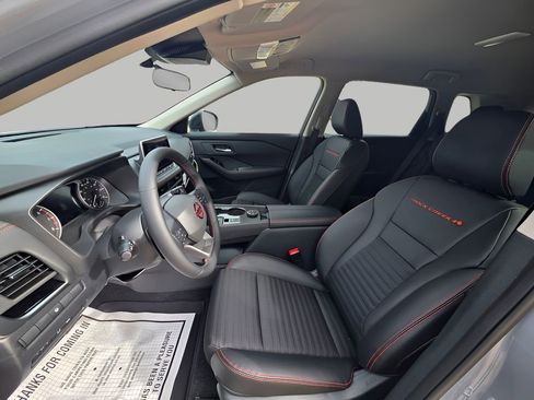 New 2026 Nissan Rogue SV image 20