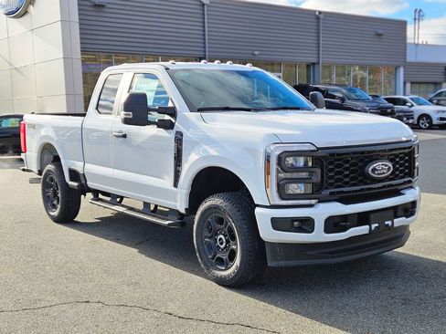 New 2026 Ford F250 XL w/ STX Appearance Package AWD/4WD image 7