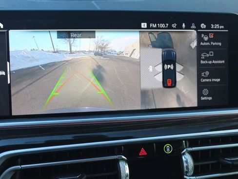 Used 2021 BMW X5 M50i w/ Executive Package image 19