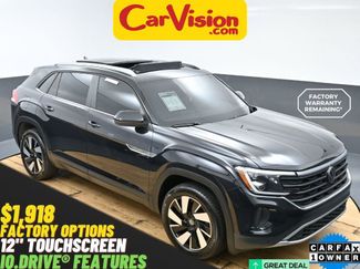 Used 2024 Volkswagen Atlas Cross Sport SE w/ Panoramic Sunroof Package FWD video 1